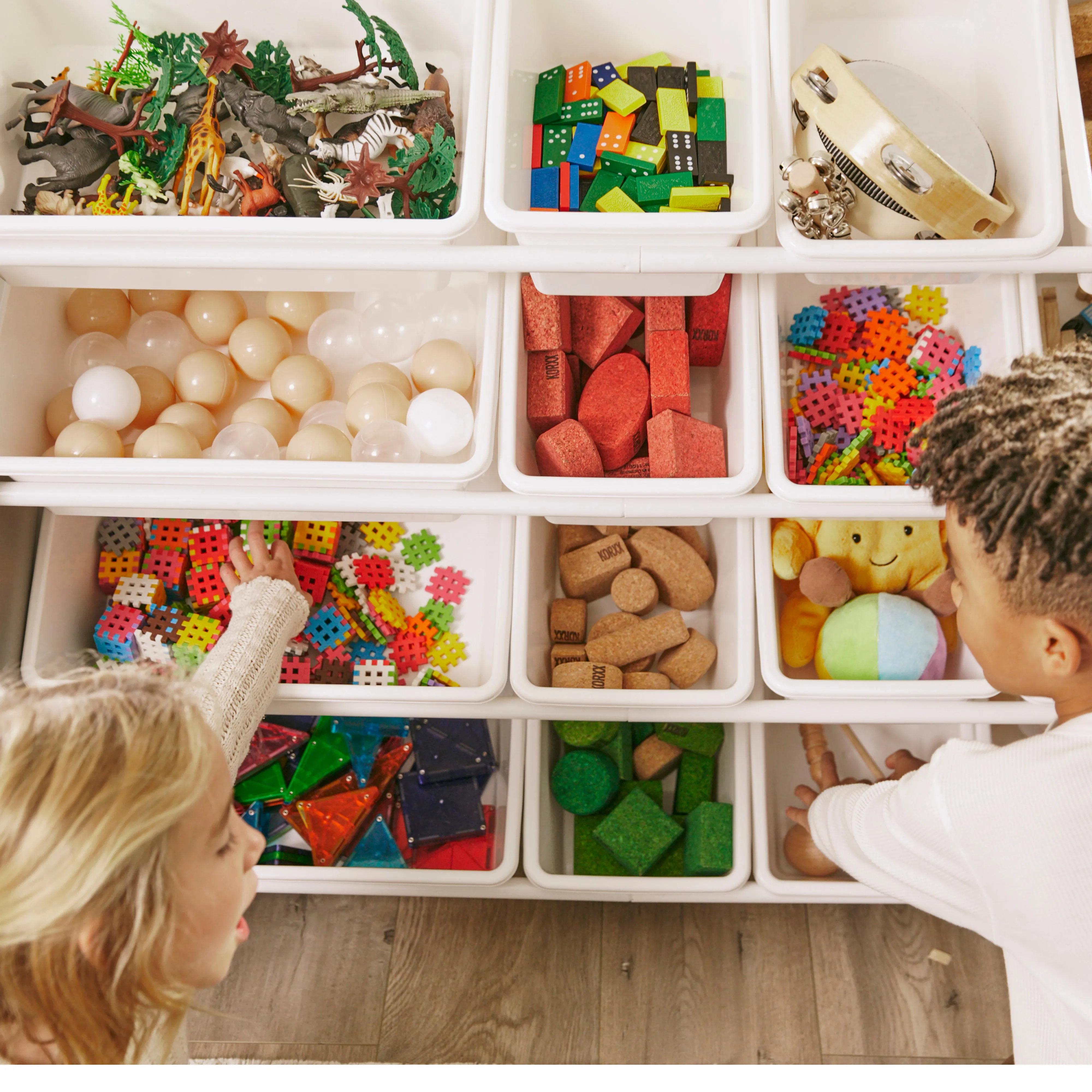 4-Tier Organizer with 16 Bins, Toy Storage