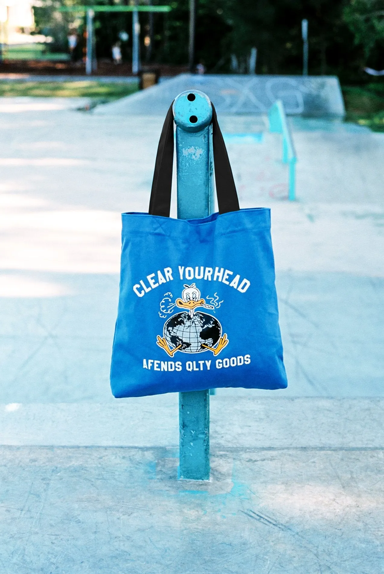 Afends Unisex Clear Your Head - Premium Tote Bag