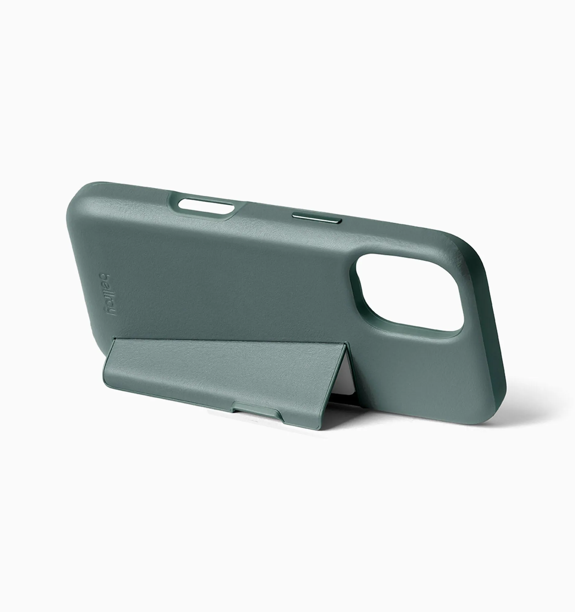 Bellroy Phone Case – 3 card - iPhone 16