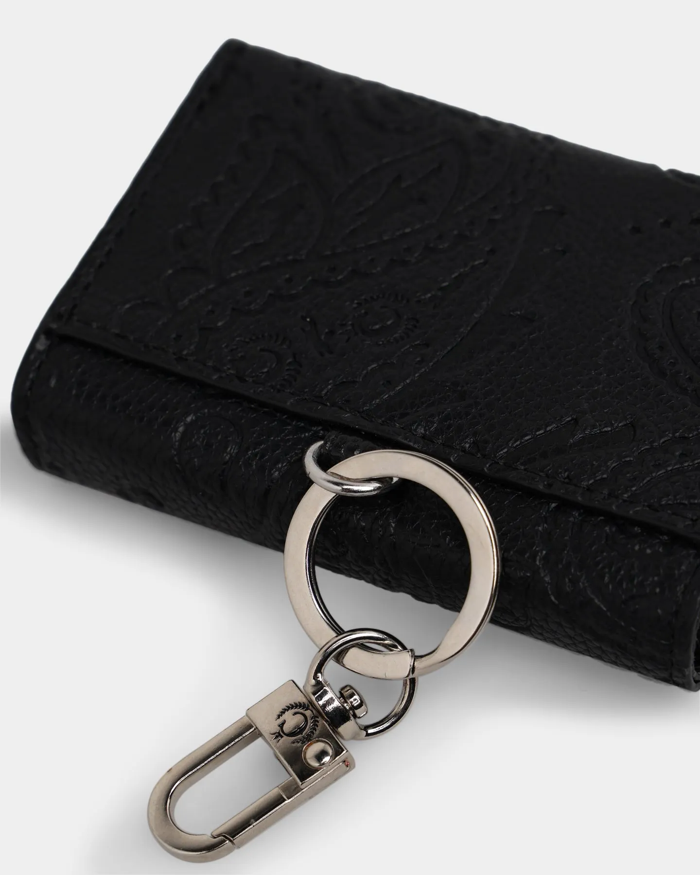 Culture Kings Gaming Wallet & Chip Black/Paisley