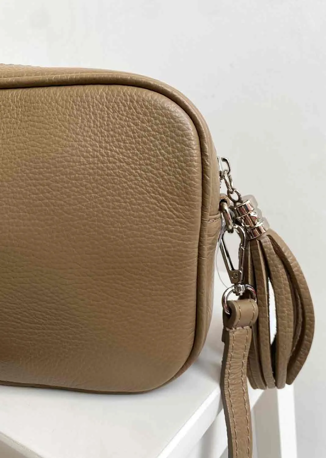 Global Leather Camera Bag - Taupe