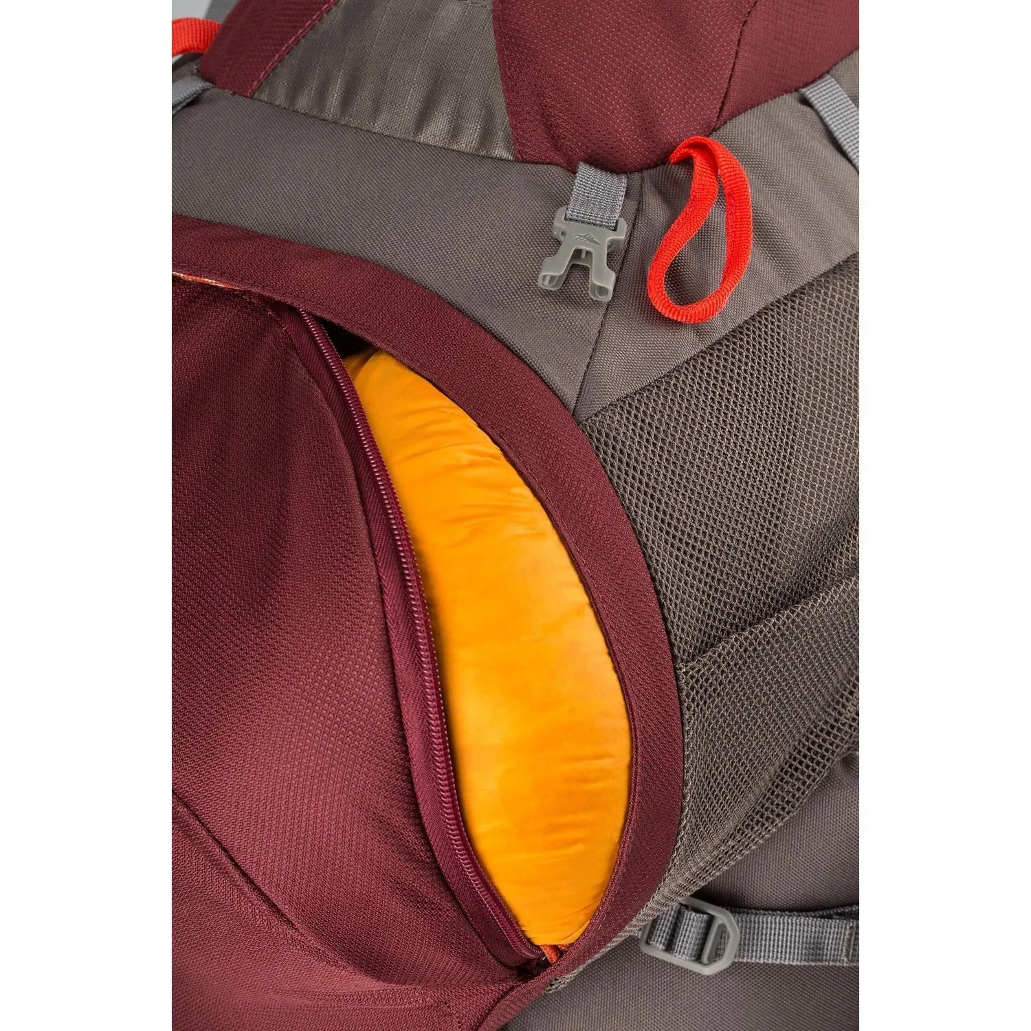 High Sierra Pathway 60L Backpack