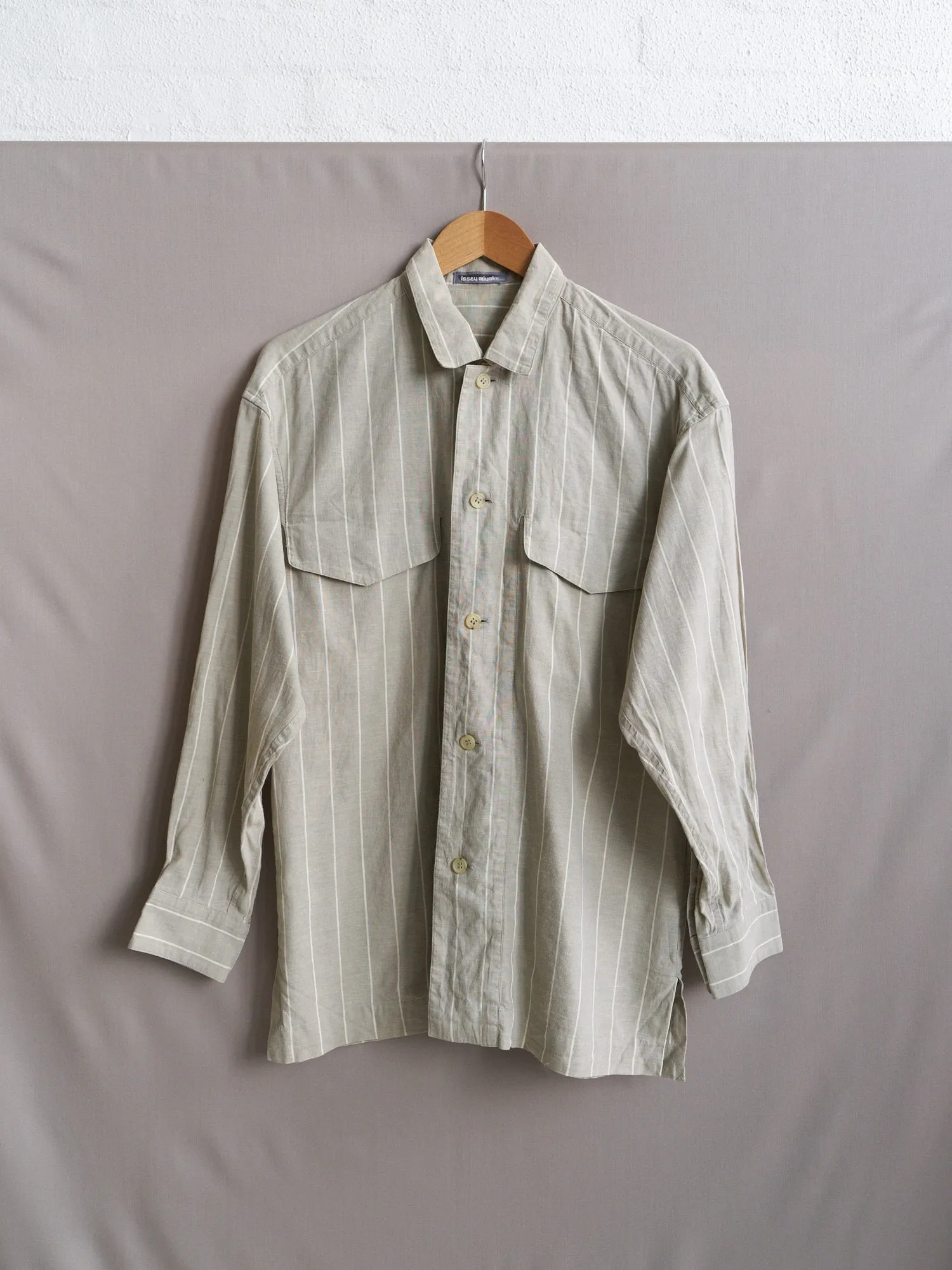 Issey Miyake Men 1980s grey beige linen stripe double pocket over shirt - size M