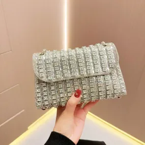 MAC148 Diamond Chain Evening Bag