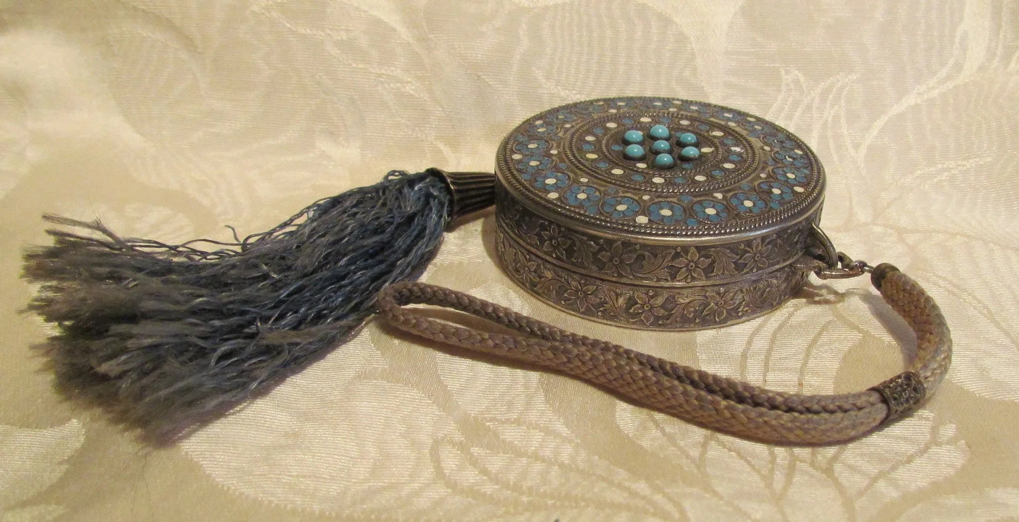 Silver Compact Wristlet Purse Turquoise Stones And Enamel Accents 1800's Powder & Rouge Rare