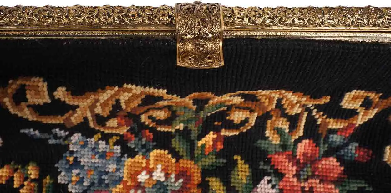 Vintage 1940s Needlepoint Tapestry Purse Large Handbag